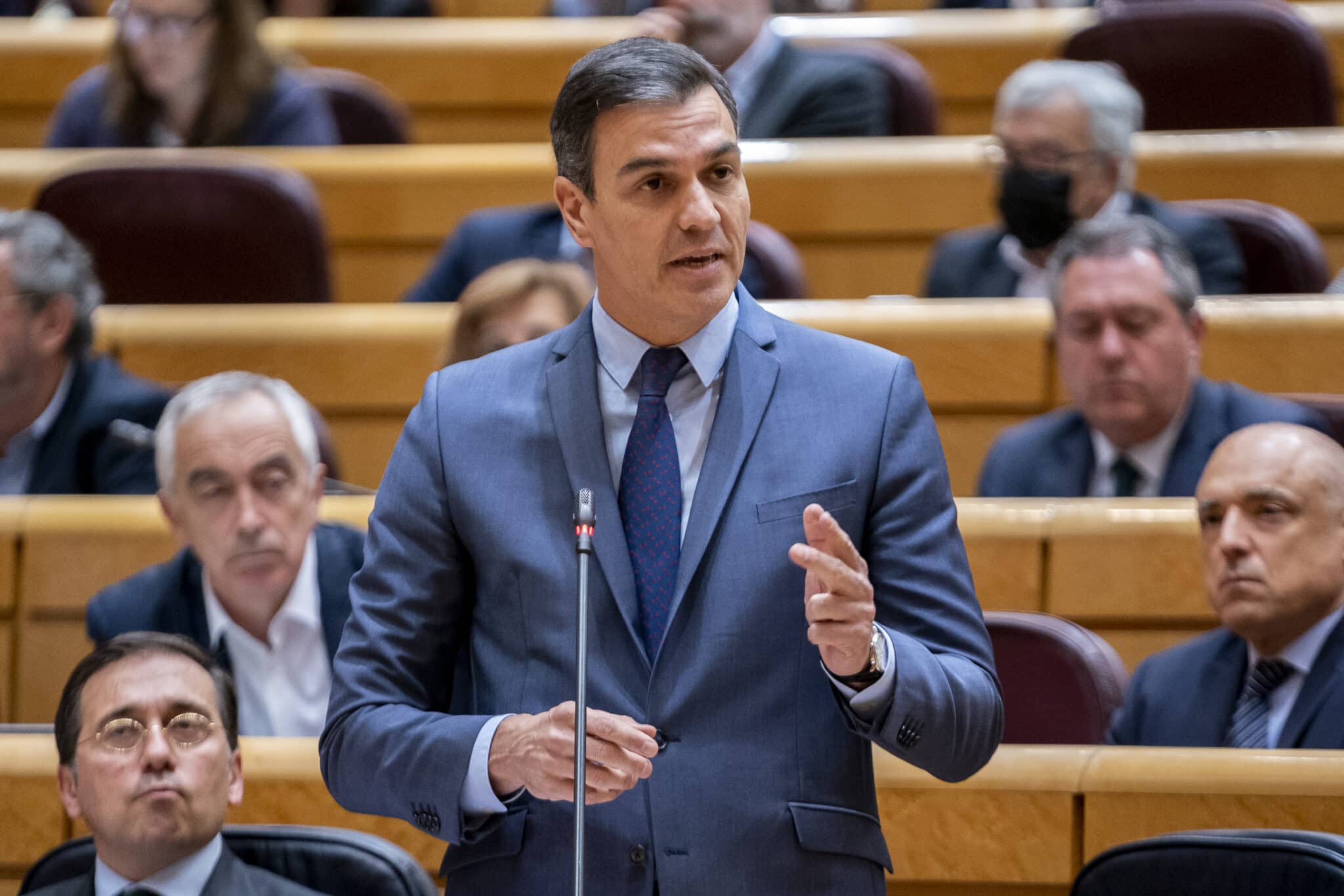 El presidente del Gobierno, Pedro Sánchez, interviene en una sesión de control al Gobierno en el Senado