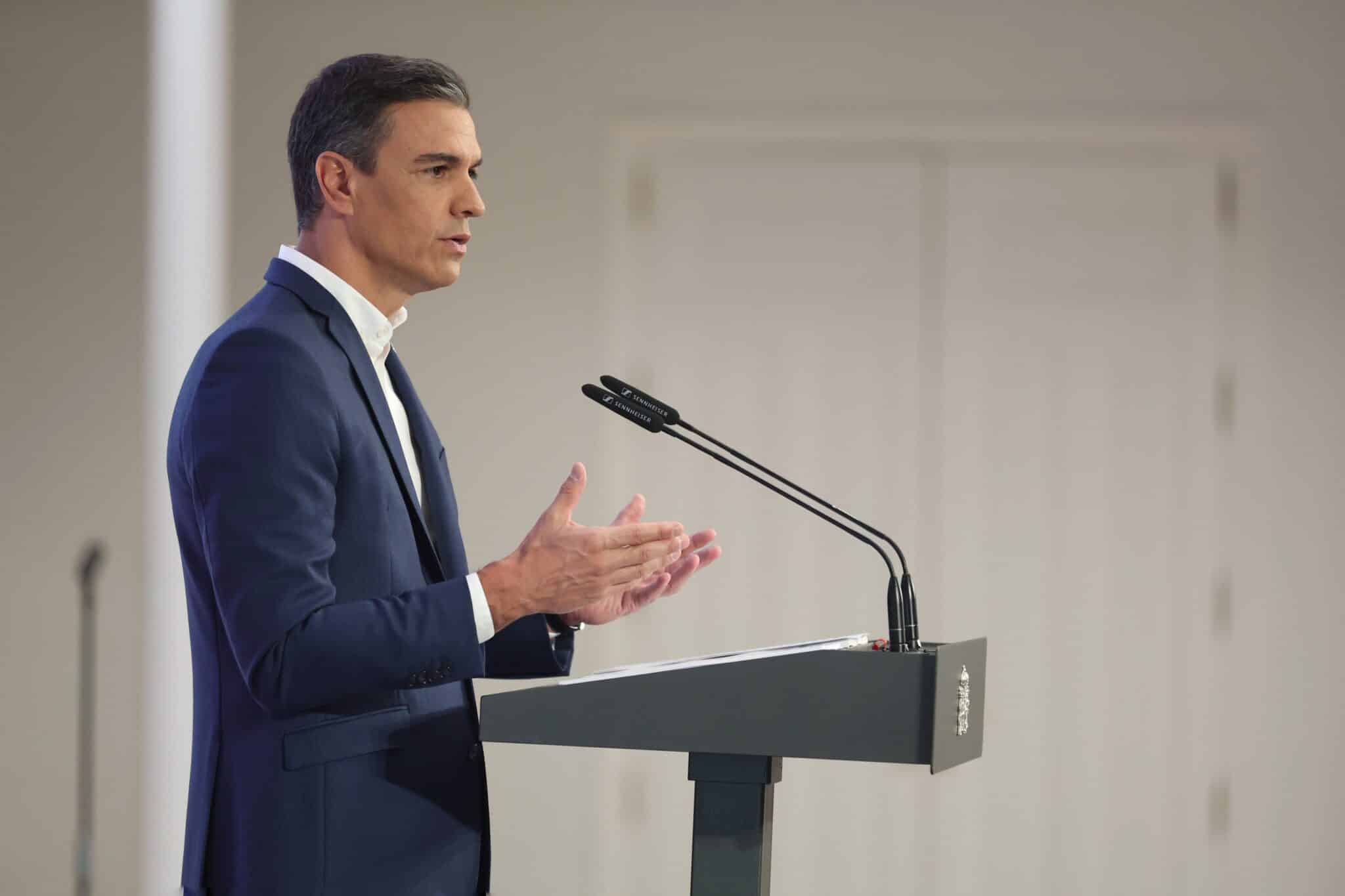 El presidente del Gobierno, Pedro Sánchez, presenta el primer informe de rendición de cuentas 2022 del Gobierno de España, en el Complejo de La Moncloa.