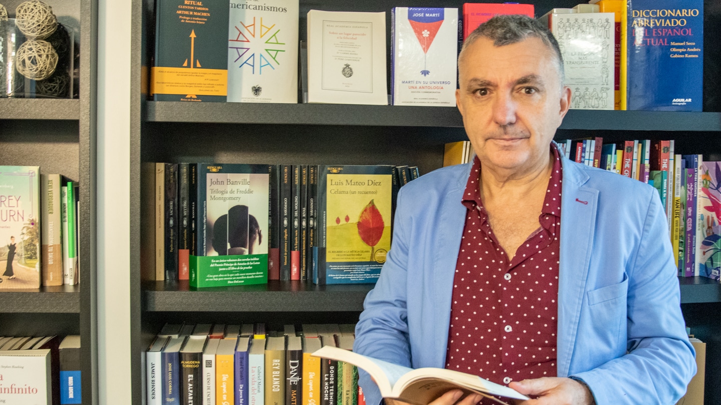 Manuel Vilas gana el 79º Premio Nadal con la novela 'Nosotros'