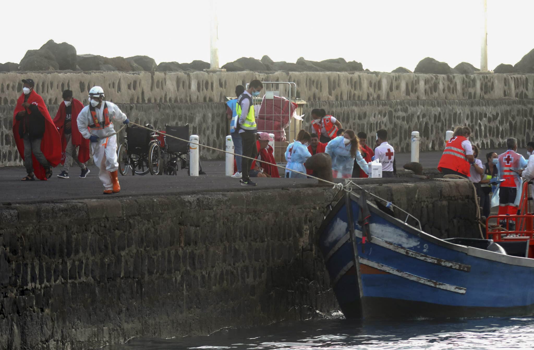 La Salvamar Al Nair ha rescatado este martes a otros 36 magrebíes que viajaban a bordo de una patera