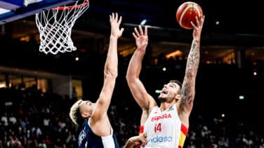 España hace historia al colgarse el oro ante Francia en su cuarto Eurobasket