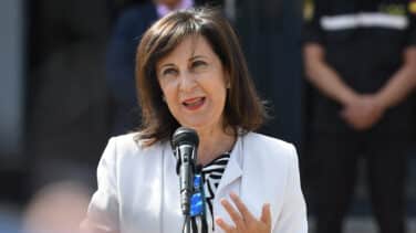 Margarita Robles afirma que España se opone a EEUU por el envío de bombas de racimo a Ucrania