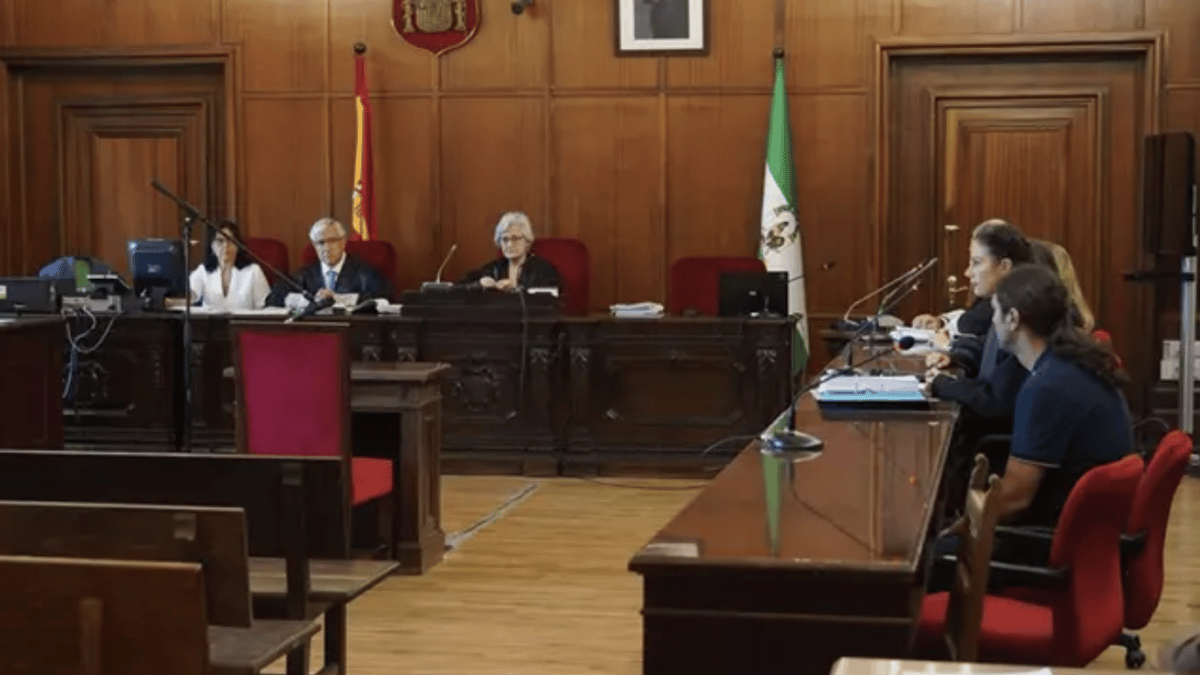 El acusado durante el juicio