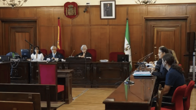 El acusado durante el juicio El acusado durante el juicio