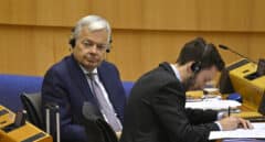 La visita de Reynders no mueve al Gobierno ni al PP de su postura sobre el CGPJ