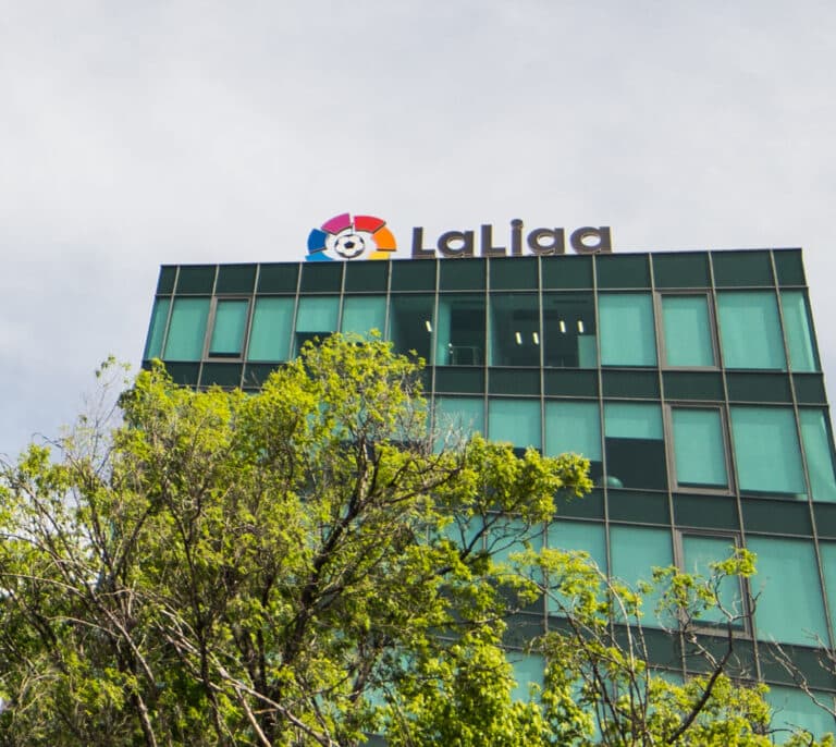 LaLiga abre sus puertas para transmitir el cierre del mercado de fichajes