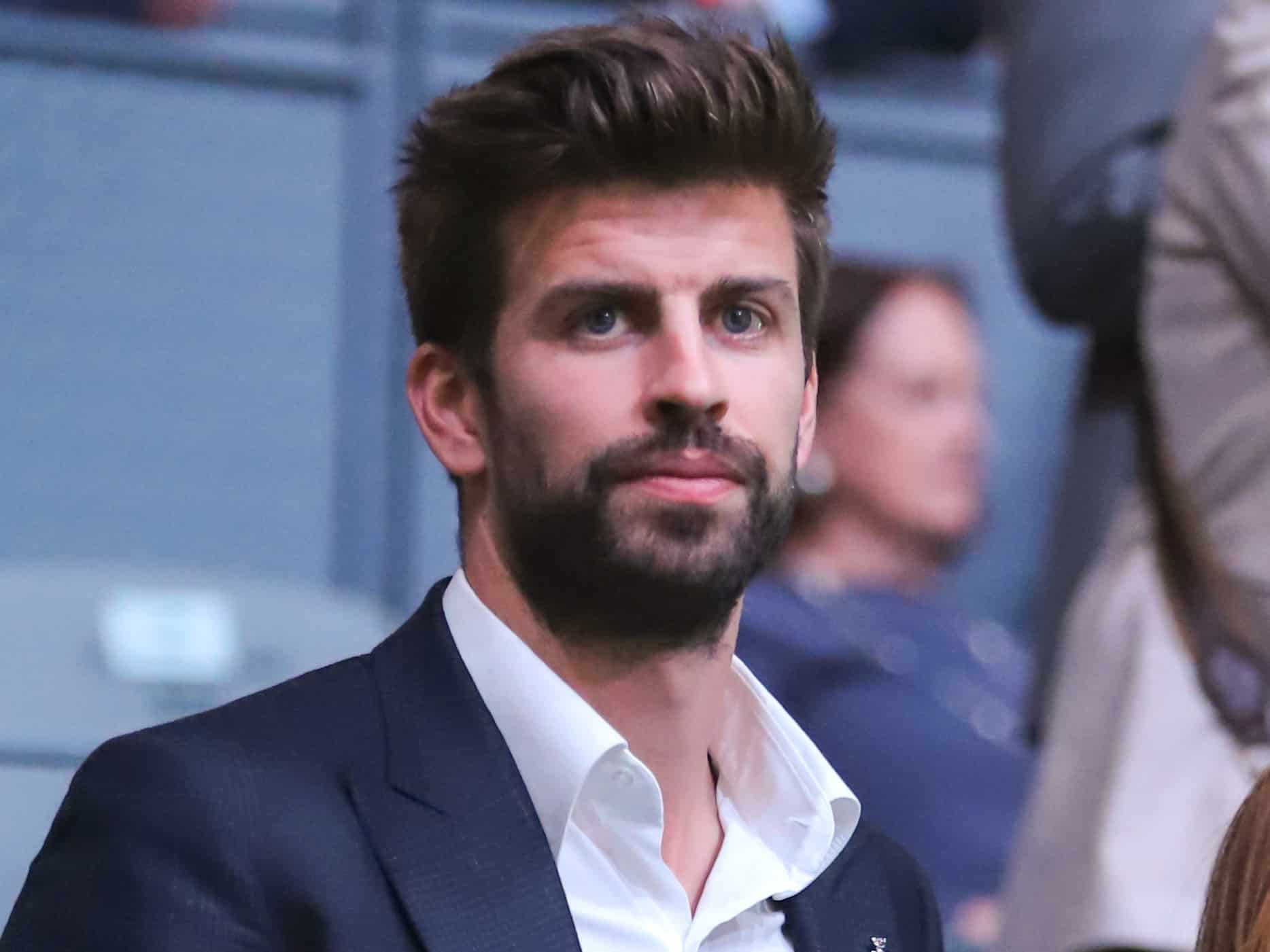 Piqué anuncia acciones legales por la "intromisión" en su vida privada tras su separación de Shakira