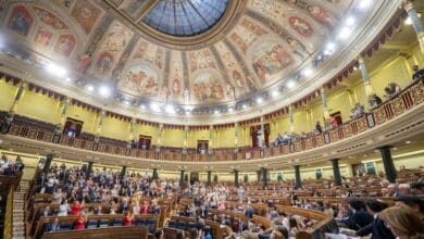 El Congreso destinará más de un millón de euros en móviles para los diputados