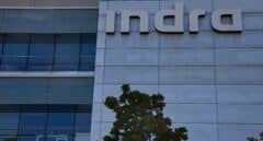 Indra dispara el dividendo un 70% tras la irrupción de Oughourlian en el accionariado