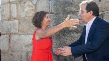 María Jesús Montero se burla de Feijóo: "Es el señor Mopongo, no porque venga de África"