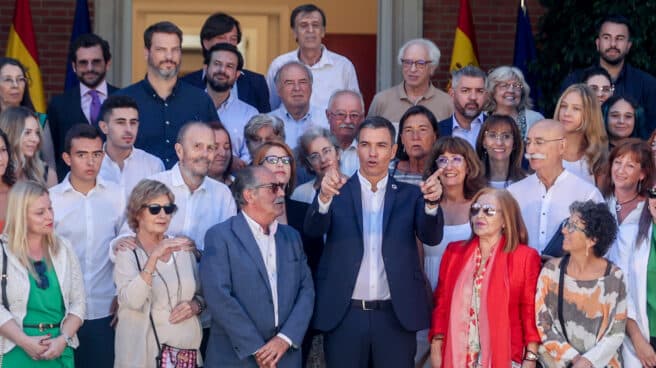 Sánchez abre el curso político en Moncloa en un encuentro con ciudadanos.