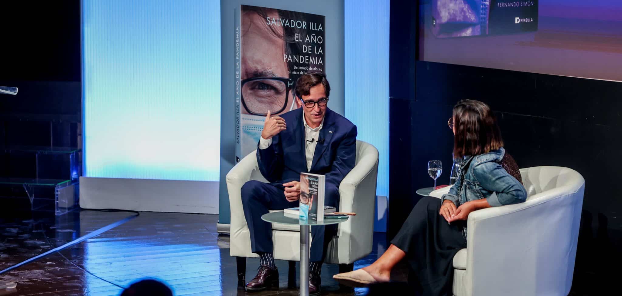 El ex ministro de Sanidad Salvador Illa, presentando la pasada semana su libro sobre la pandemia.