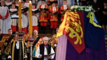 Las imágenes del último adiós a la reina Isabel II en la capilla ardiente en Westminster