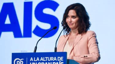"¿Quién es el hombre blandengue?": el último ataque de Ayuso a Sánchez