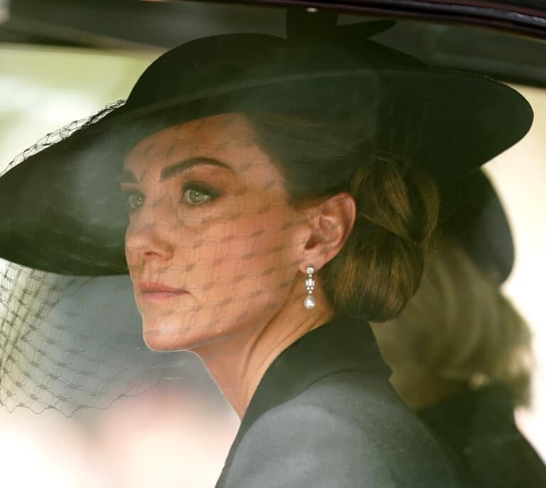 El momento en que cambió la vida de Kate Middleton, nueva princesa de Gales