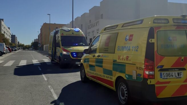 Un bebé sufre un atragantamiento con la pieza de un juguete El #SUMMA 112 al llegar a la emergencia, encuentra al niño en situación crítica y continúan maniobras de desobstrucción de la vía aérea con éxito. Ha sido trasladado estable al Hospital Gregorio Marañón.