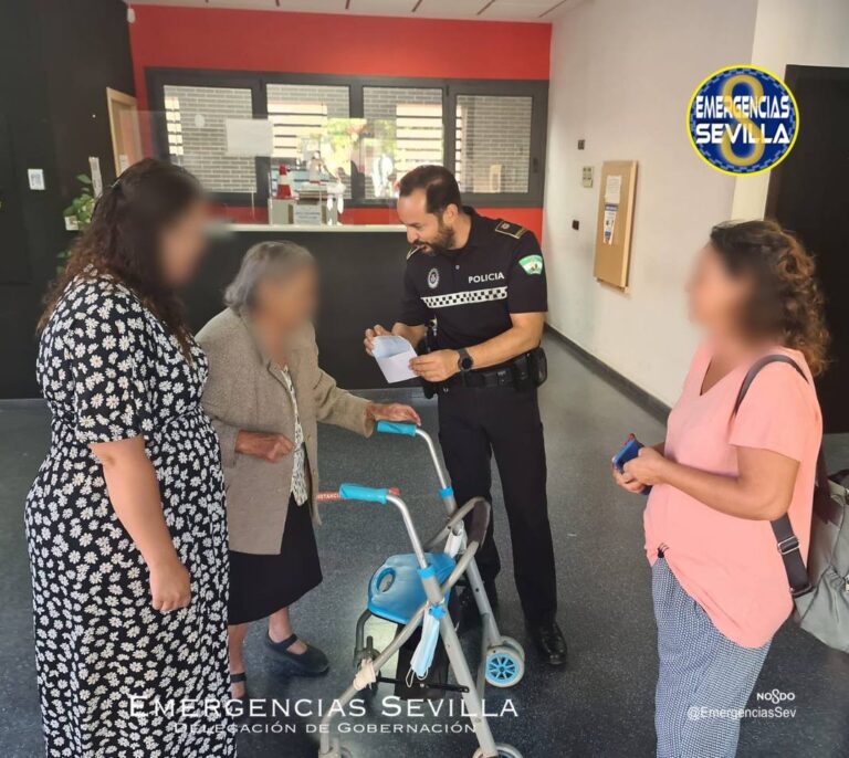 Estrella, la mujer en paro que encontró y devolvió 500 euros a una anciana ha sido contratada en una empresa