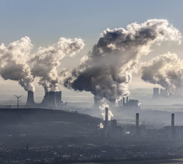 La temperatura de la Tierra subirá 2,6º a final de siglo con los compromisos de reducción de emisiones actuales