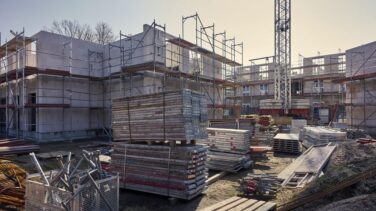 Frenazo a la vista en la construcción