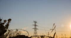 Bruselas interviene de urgencia el mercado eléctrico y ataja los beneficios extra de las eléctricas