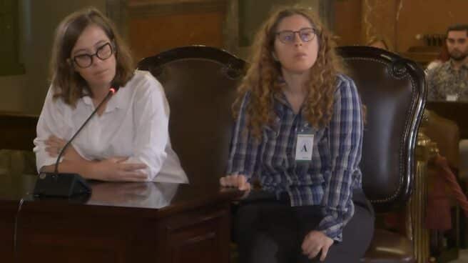 La diputada del Parlamento de Cataluña, Eulalia Reguant, durante el juicio contra ella por de