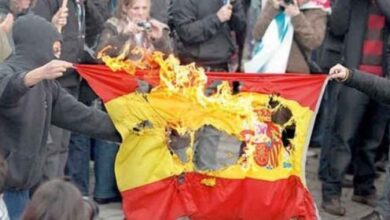 El PSOE permite tramitar en el Congreso la despenalización de las injurias al Rey y el ultraje a la bandera