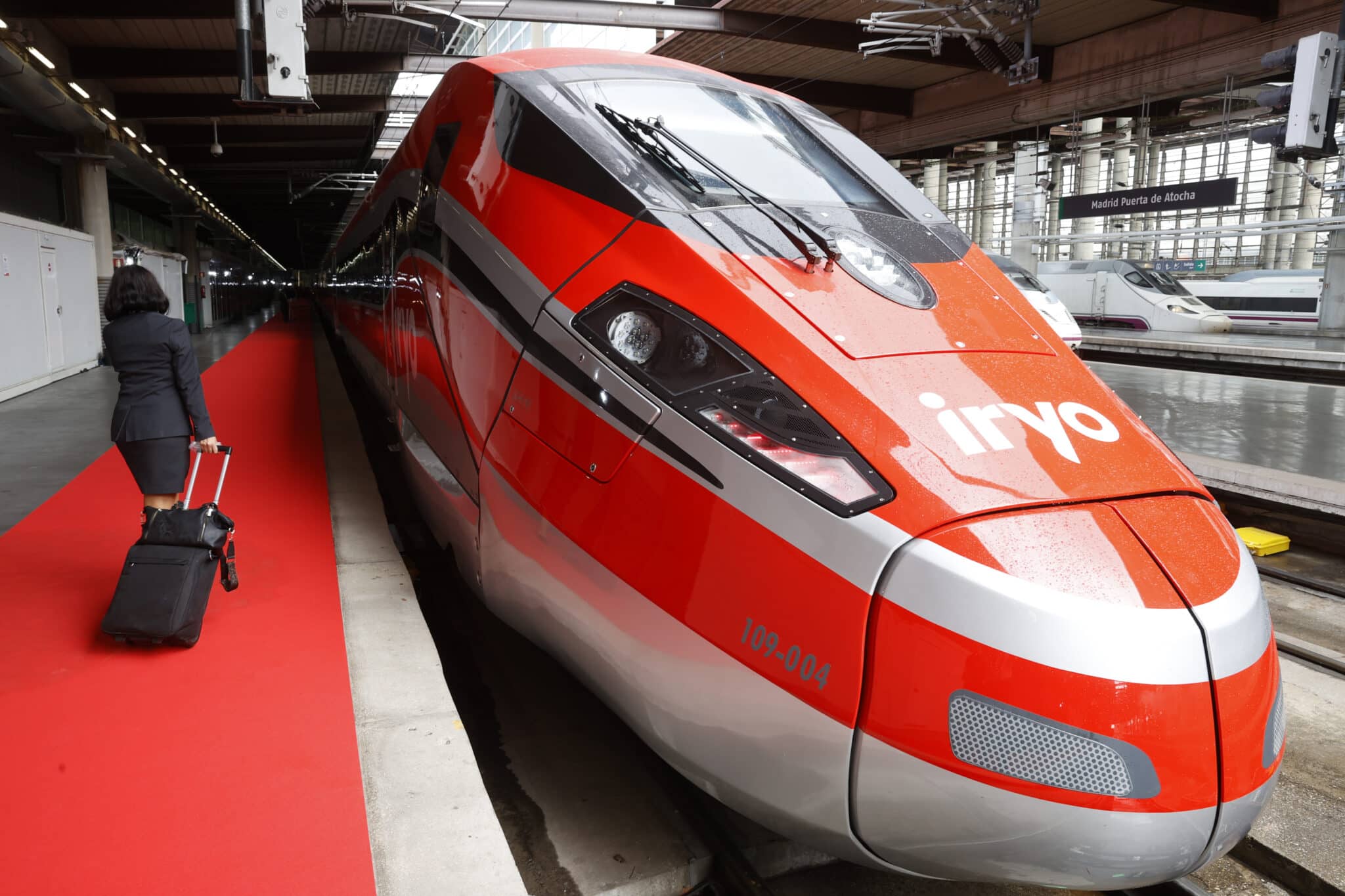 Un tren de Iryo en Atocha.