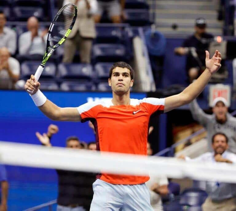 Alcaraz pasa a semifinales del US Open tras un partido histórico de 5 horas y 15 minutos