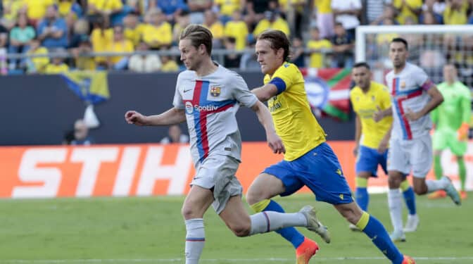 Un problema cardiaco de un aficionado para el partido entre el Cádiz y el Barcelona
