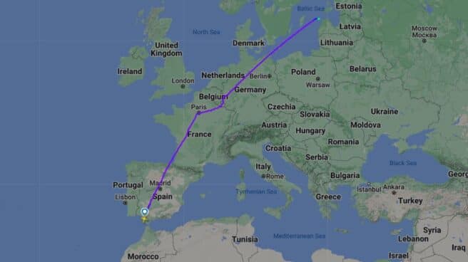 La trayectoria del jet privado que salió de Jerez y se estrelló en Letonia, donde viajaba la familia Griesemann.