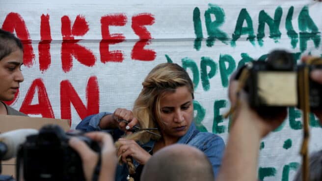 Protest in Athens over the death of Mahsa Amini