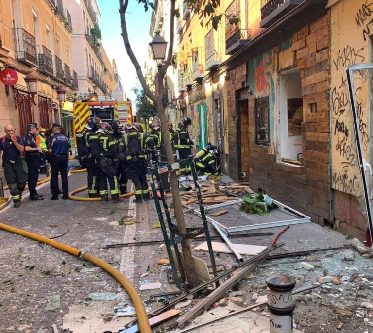 Una fuga de gas provoca una fuerte explosión en Malasaña