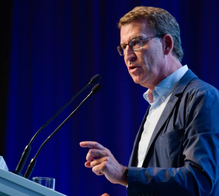 Feijóo promueve el perfil electoral andaluz como estrategia ante el cisma de Vox