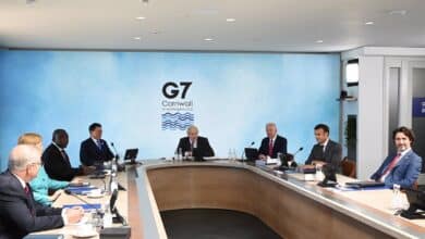 El G-7 acuerda imponer un precio tope al petróleo ruso y la UE pide extenderlo al gas