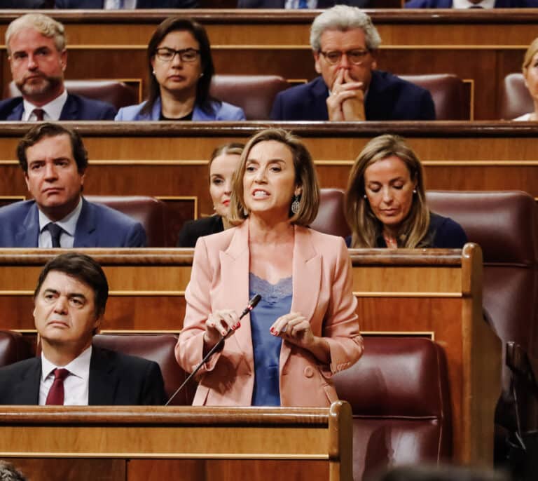 El PP sigue a Bruselas y se abre a gravar los beneficios excesivos de las energéticas