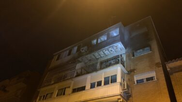Vecinos del edificio incendiado en La Latina (Madrid): "Oímos explosiones y gritos de auxilio"