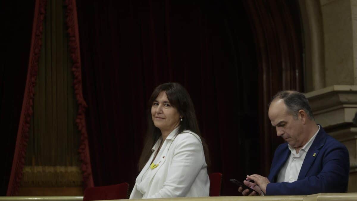 Laura Borrás y Jordi Turull, en el Parlament de Cataluña durante el debate de política general.