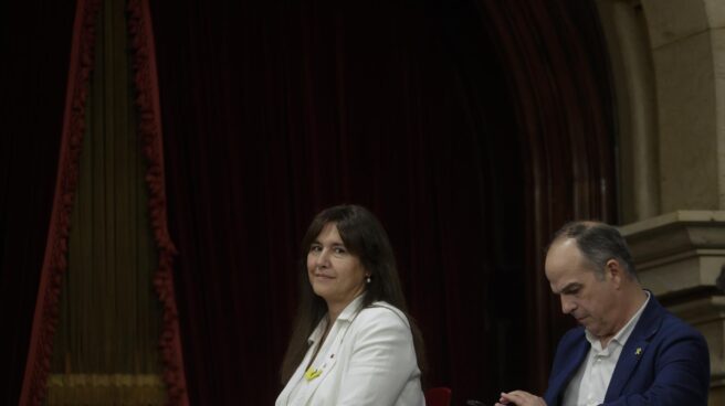 Laura Borrás y Jordi Turull, en el Parlament de Cataluña durante el debate de política general.