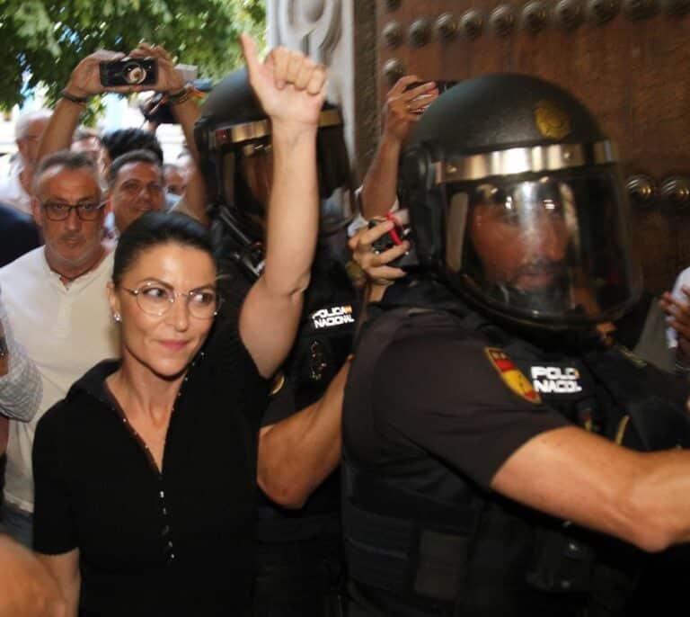 Olona agradece a la Policía tras el escrache en Granada: "Vencimos a los totalitarios"