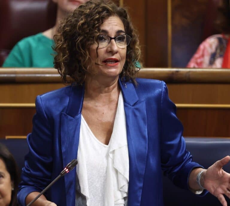 El Gobierno ofrece a los funcionarios una subida del 3,5% para 2023