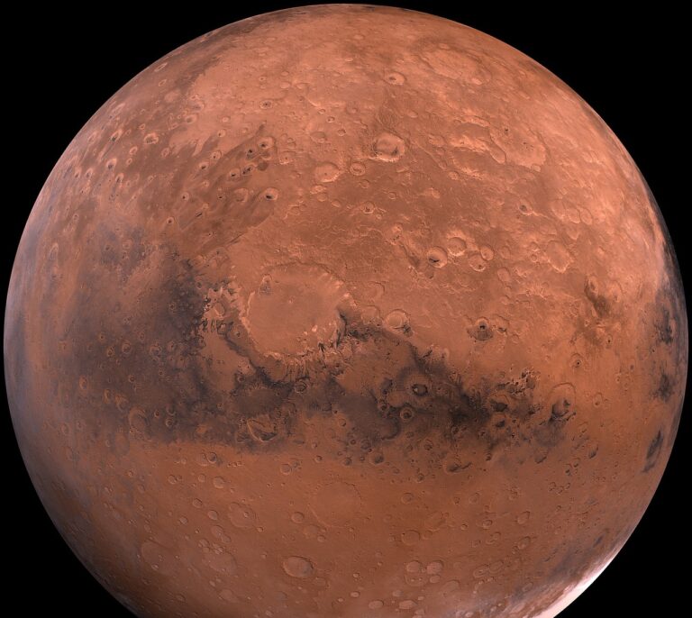 Investigadores británicos descubren nuevas pruebas de la presencia de agua líquida en Marte