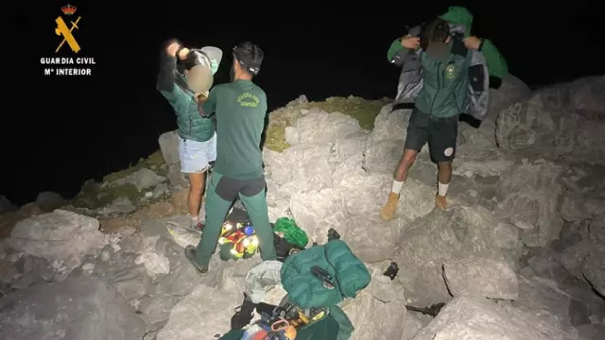 Dos montañeros son rescatados en Ordesa a 3.000 metros, de noche y sin ropa de abrigo