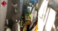 Aparatoso rescate del conductor de una hormigonera que volcó en Gata de Gorgos (Alicante)