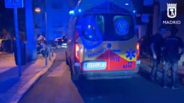 Dos heridos por arma blanca, uno grave, en una reyerta en Puente de Vallecas