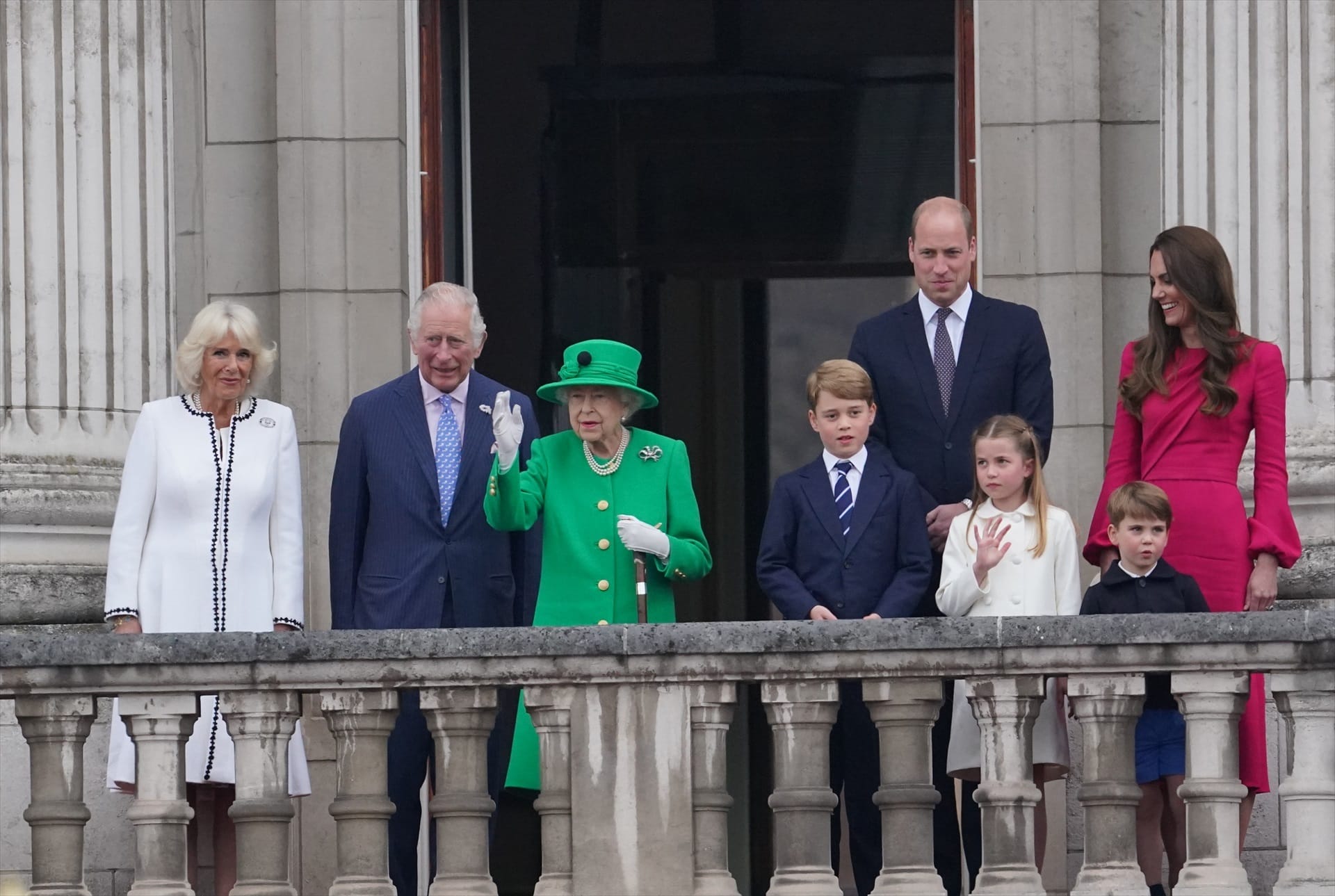 De Guillermo a Sienna: quiénes van tras Carlos en la sucesión a la Corona británica