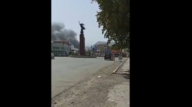 Bombardeos en la ciudad kirguisa de Batken.