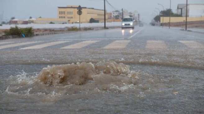 tormenta-aeropuerto-hermine-canarias La tormenta tropical Hermine, ya degradada a tormenta subtropical, ha dejado en las últimas horas intensas lluvias en Fuerventura