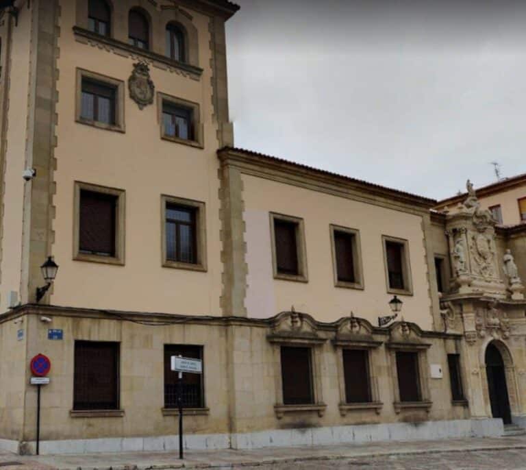 Condenados un cura y su hermano por abusos sexuales a un joven con discapacidad