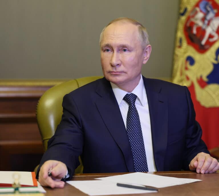 Putin se responsabiliza del "ataque masivo" contra Kiev y otras ciudades y amenaza con más "duras respuestas"