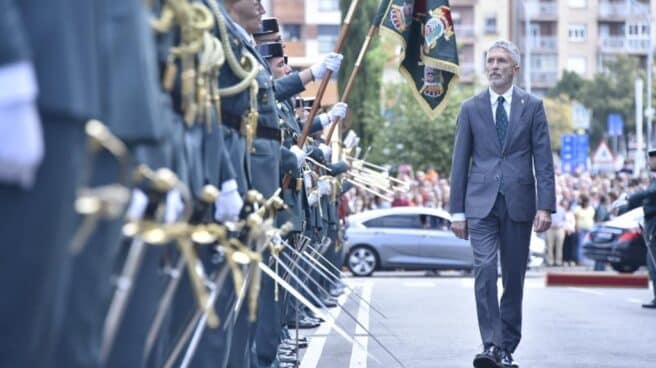 El ministrro Grande-Marlaska, durante el acto conmemorativo del Día de la Patrona de la Guardia Civil en León.